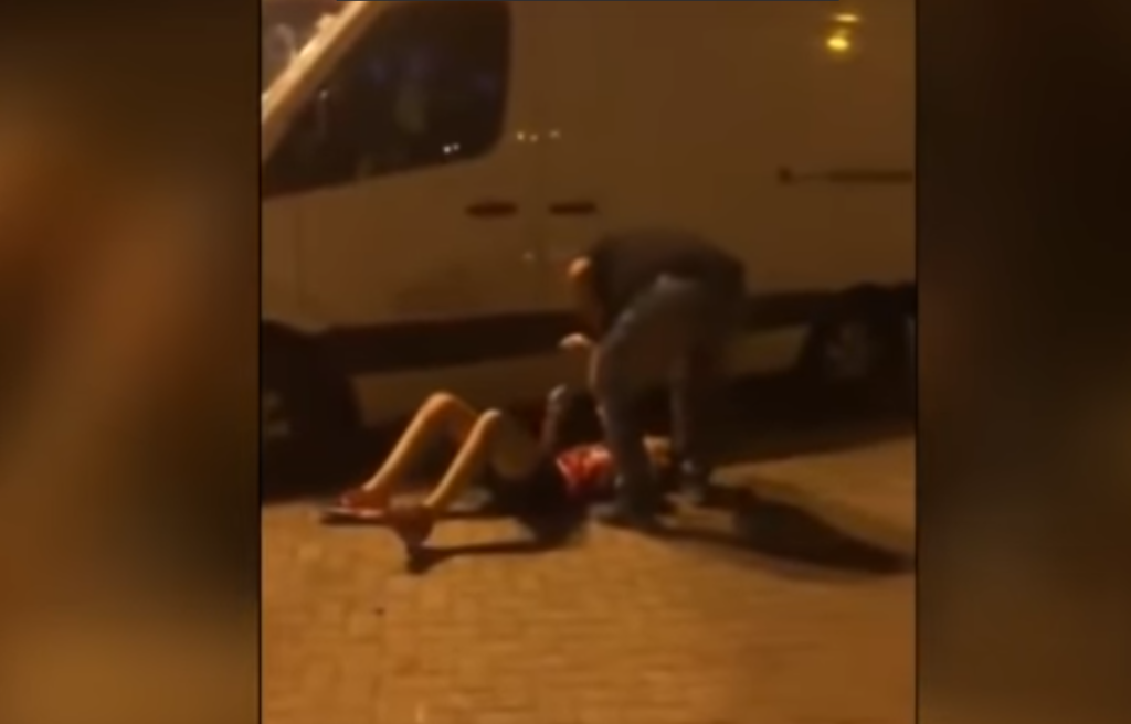 Περιστέρι: Γονέας «ξάπλωσε»  στον δρόμο 12χρονο συμμαθητή του γιου του - Καταγγελίες για ρατσιστική επίθεση (Video) - Media