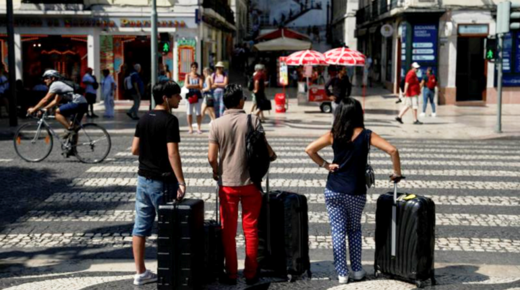 Πορτογαλία: Αύξηση του πληθυσμού μετά από μια δεκαετία λόγω... μετανάστευσης - Media