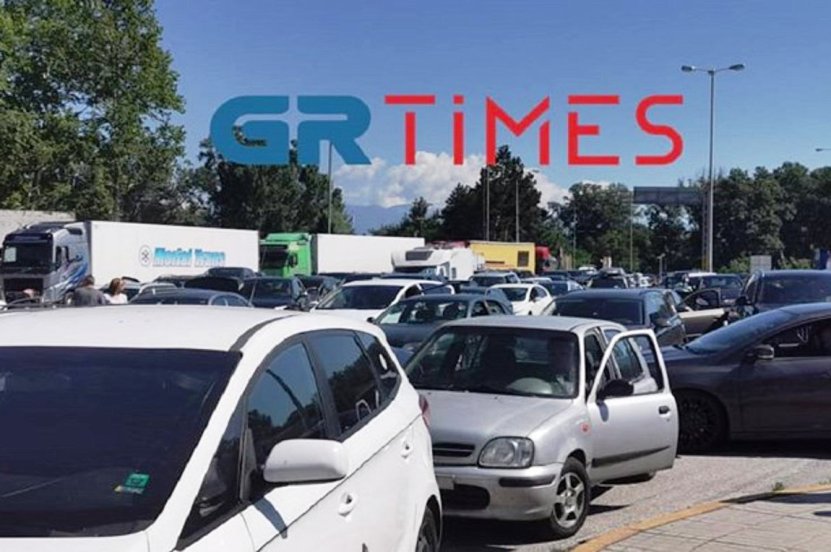 Προμαχώνας: Ουρές χιλιομέτρων μόλις άνοιξαν τα ελληνοβουλγαρικά σύνορα (Photos/Video) - Media