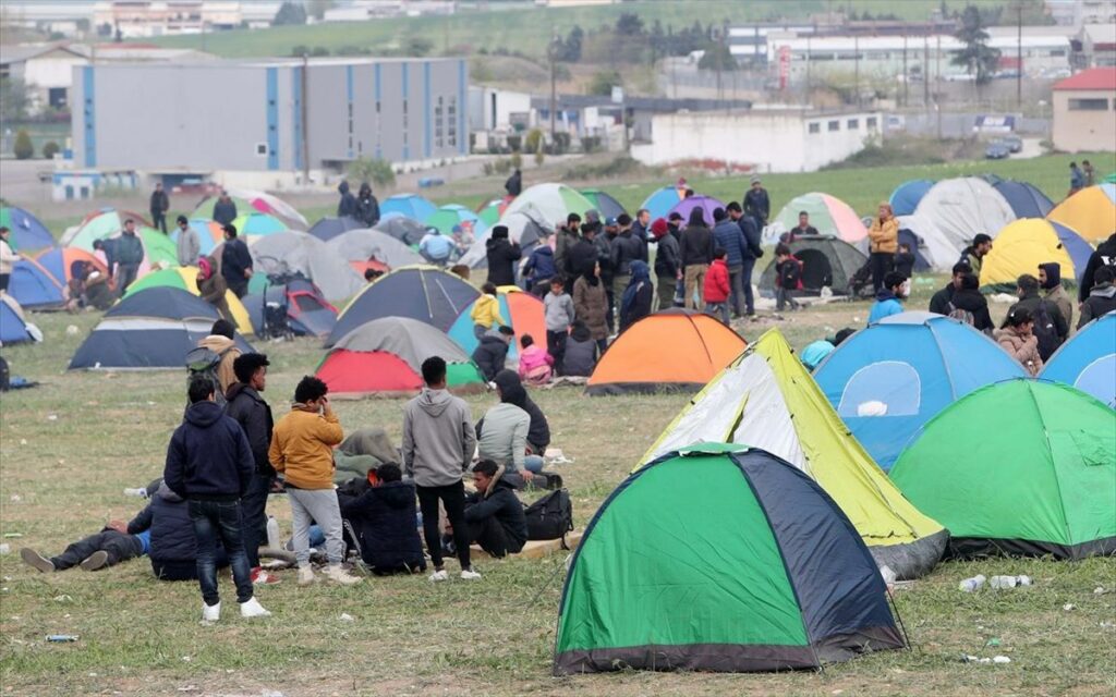 Συνελήφθησαν μετανάστες που έφτασαν στο Παρίσι με ιδιωτικό αεροσκάφος από την Τουρκία - Media