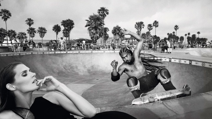 Το τριών δεκαετιών έργο του Glen Luchford σε έκθεση στο διαδίκτυο - Media