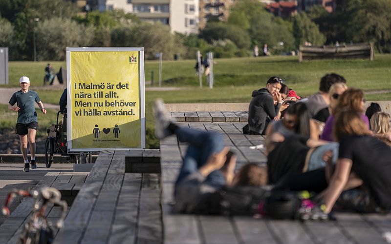 Οργή στη Σουηδία επειδή ο ΠΟΥ την συμπεριέλαβε στις χώρες με ισχυρή επανεμφάνιση του κορωνοϊού - Media