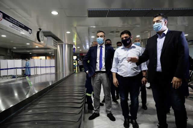 Κορωνοϊός: Τι λένε στην κυβέρνηση αν έρθει το 2ο κύμα - Τι ζήτησε ο Χαρδαλιάς από τους επιβάτες των χθεσινών πτήσεων  - Media