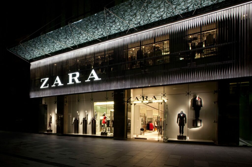 Ζara: Η μεγάλη κατρακύλα στις πωλήσεις φέρνει μαζικά λουκέτα - Media