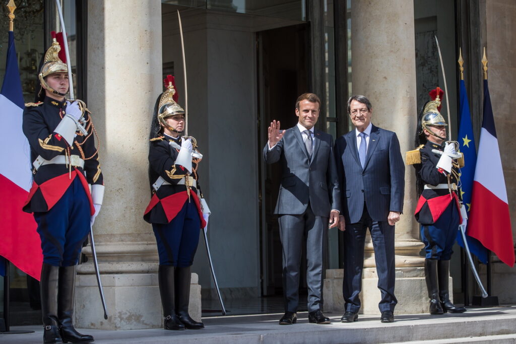 Προειδοποίηση Μακρόν: Όσοι παραβιάζουν θαλάσσιες ζώνες στην ανατολική Μεσόγειο πρέπει να υφίστανται κυρώσεις (Video) - Media