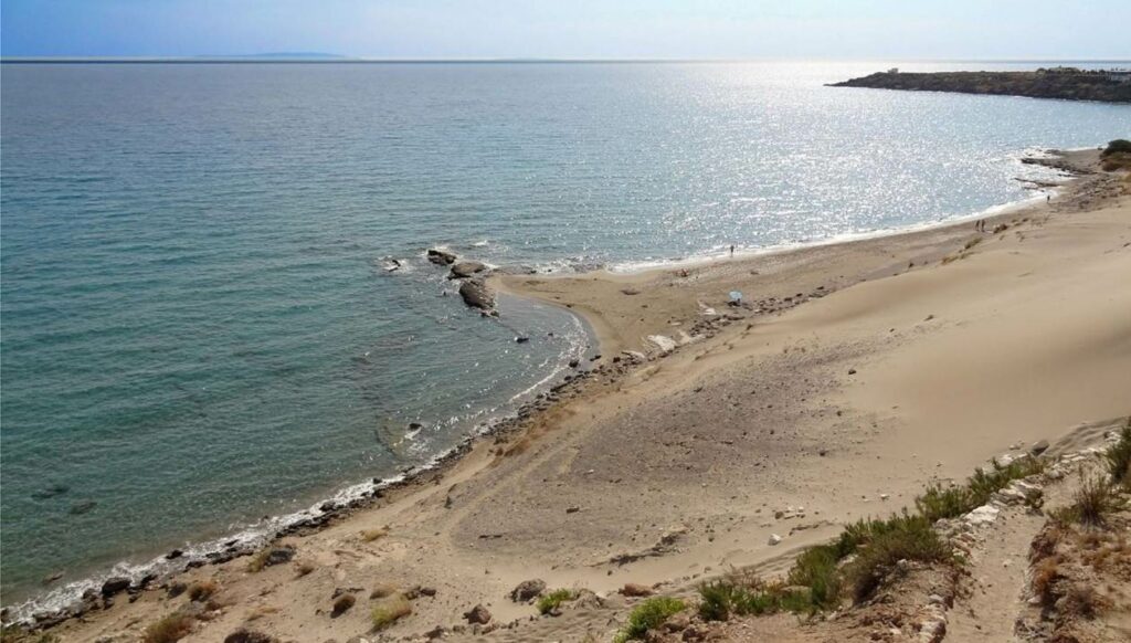 Ορθή Άμμος: Η άγνωστη παραλία της Κρήτης με τους τεράστιους αμμόλοφους (Photos) - Media
