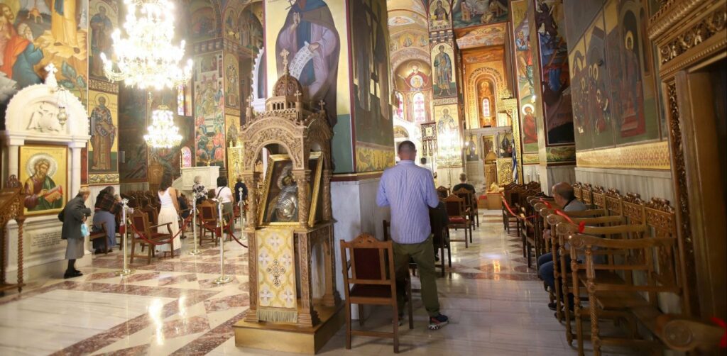 Εκκλησίες: Παρατείνονται μέχρι τις 21 Αυγούστου τα περιοριστικά μέτρα για τον κορωνοϊό - Media