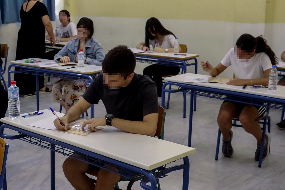 Πανελλήνιες 2020: Χαμηλότερες οι επιδόσεις σχεδόν σε όλα τα μαθήματα – Τι λένε τα στατιστικά - Media