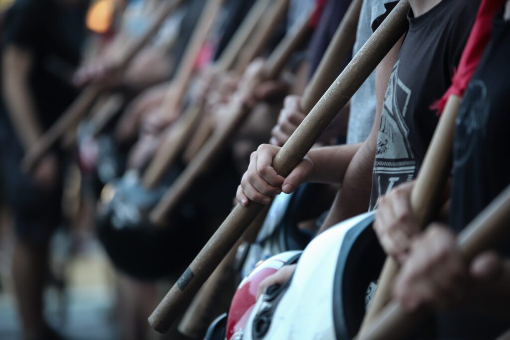 Σε εξέλιξη συγκεντρώσεις κατά του νομοσχεδίου για τις διαδηλώσεις - Κλειστό το κέντρο (Photos/Video) - Media