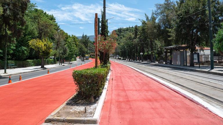 Δημοτικο σχολειο στην Κρήτη ζητάει τον δικό του ...«Μεγάλο Περίπατο» - Ο διευθυντής του αιτείται 130.500 ευρώ για ζαρντινιέρες και ψευδοπιπεριές - Media