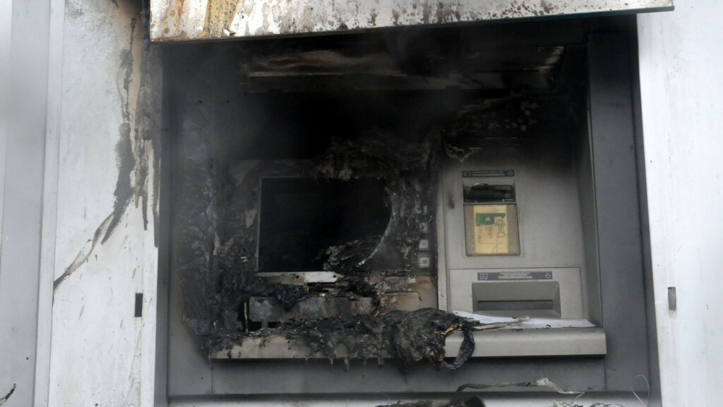 Έκρηξη σε ATM στο Μαρούσι τα ξημερώματα - Media
