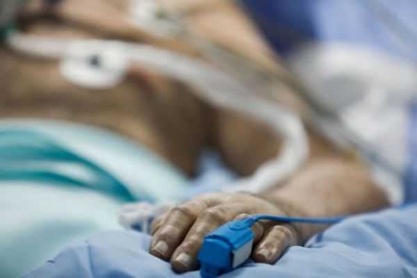 Τι είδους εγκεφαλικά προκαλεί ο κορωνοϊός - Media