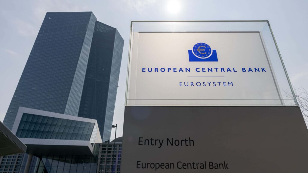 EKT: Η οικονομία της ευρωζώνης αναπτύσσεται σύμφωνα με τις προβλέψεις - Media