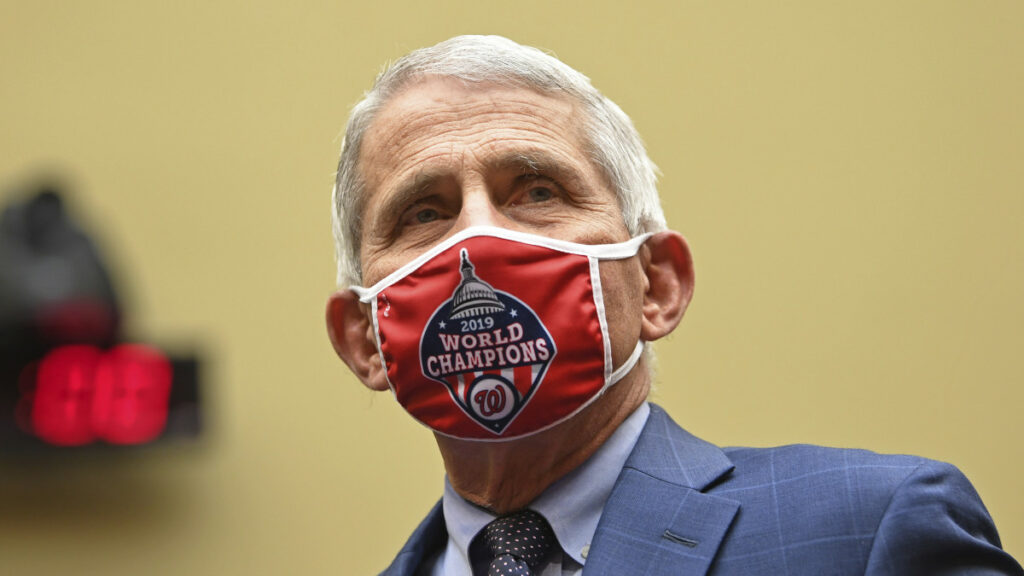 Φάουτσι: «Η θεραπεία αντισωμάτων βοήθησε τον Τραμπ» - NYT: «Κύτταρα από ιστό εμβρύου» - Media