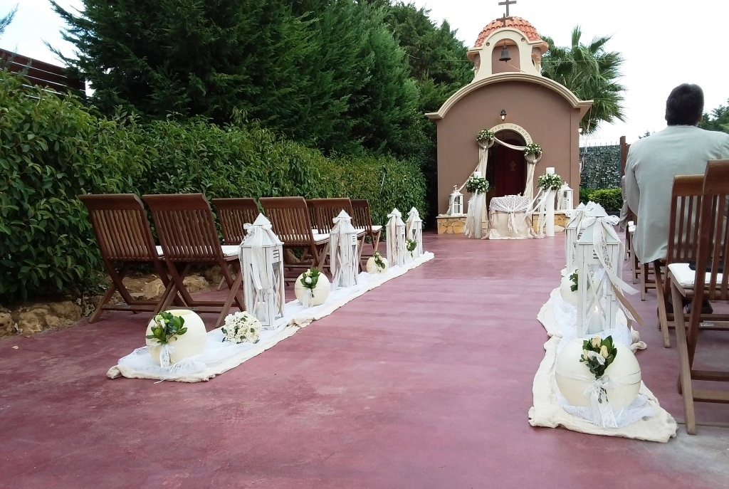 Αχαΐα: Η νύφη το έσκασε και άφησε τους καλεσμένους να περιμένουν στην εκκλησία - Media