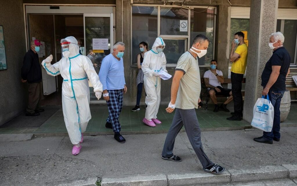 Σερβία: Η κατάσταση με τον κορωνοϊό είναι πολύ δύσκολη - «Καμπανάκι» των γιατρών - Media
