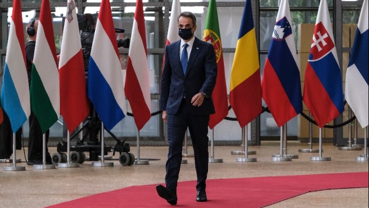 Σύνοδος Κορυφής: Αδιέξοδο παρά το ολονύχτιο παζάρι - Νέος γύρος διαπραγματεύσεων - Media