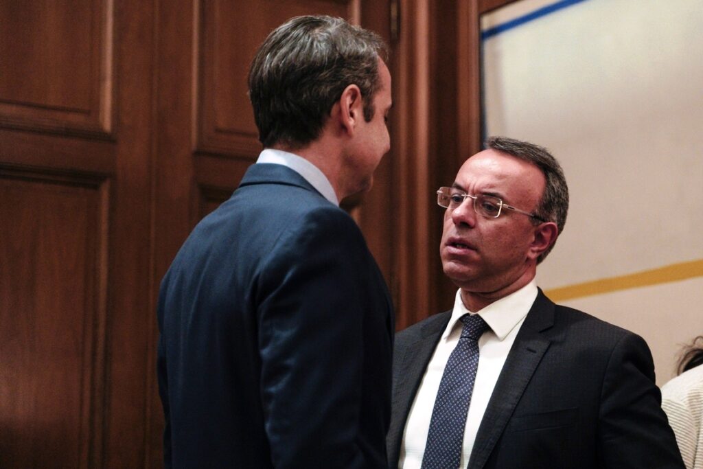 Το βαθύ «κούρεμα» στα αναδρομικά των συνταξιούχων - Media