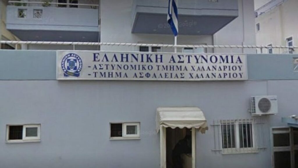 Συνεργός διαρρήκτη συστήθηκε στο τμήμα ως δικηγόρος του: Τον κατάλαβαν και συνελήφθη - Media