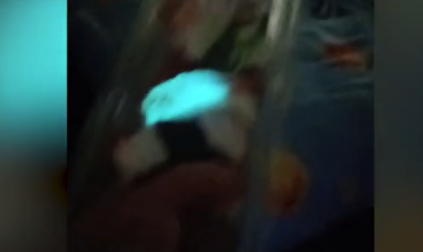 Οικογένεια ανακάλυψε ότι το σούσι τους φωσφόριζε στο σκοτάδι – Ήταν μολυσμένο με σπάνια βακτήρια (Video) - Media