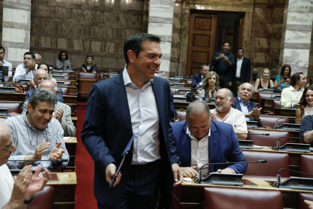 Τσίπρας: Τείχος προστασίας σε Παππά και ΣΥΡΙΖΑ απέναντι στα γαλάζια χτυπήματα  - Media