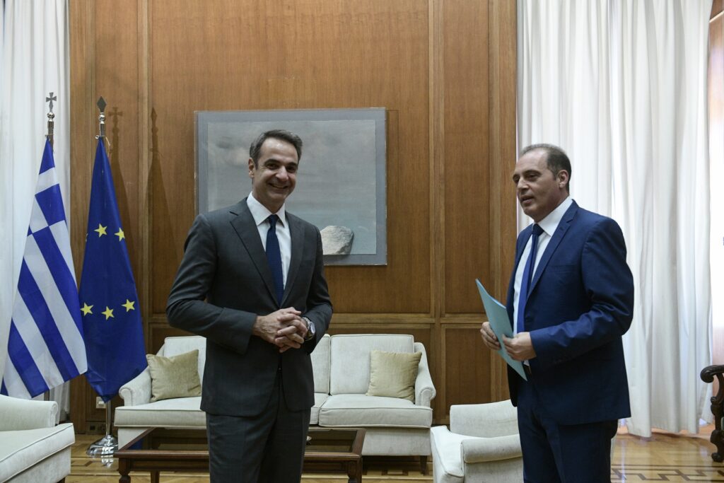 Βελόπουλος σε Μητσοτάκη: Ομονοούντες οι Έλληνες κερδίζουν και το πιο ισχυρό τείχος - Media