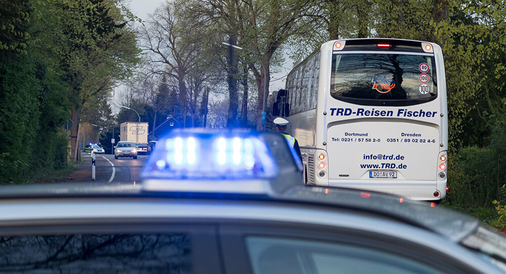 Αυτοκίνητο έπεσε πάνω σε πεζούς στο Βερολίνο - Επτά τραυματίες - Media