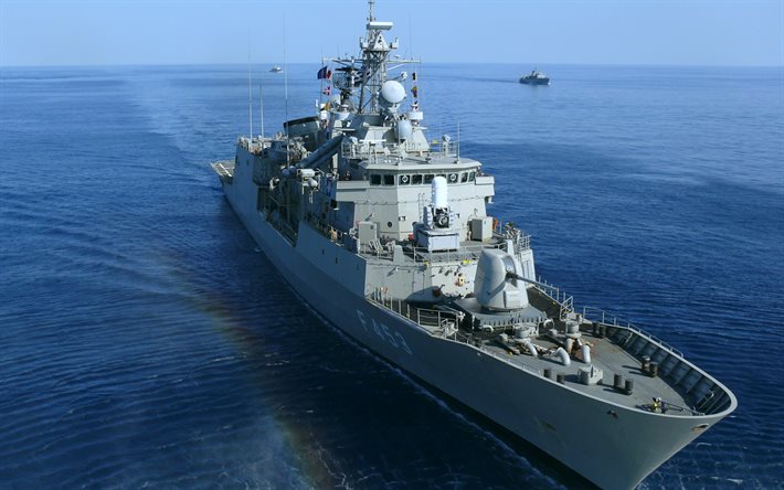 Ένταση στο Αιγαίο: Πολεμικά πλοία καταπλέουν προς την «θερμή» περιοχή - Media