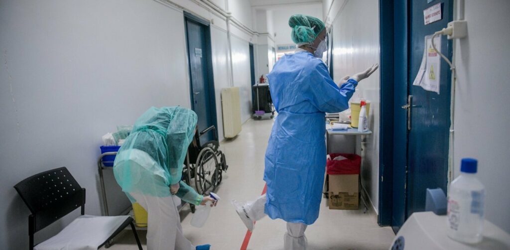 Κορωνοϊός: Ασθενείς από 16 ετών στον Ευαγγελισμό  - Media