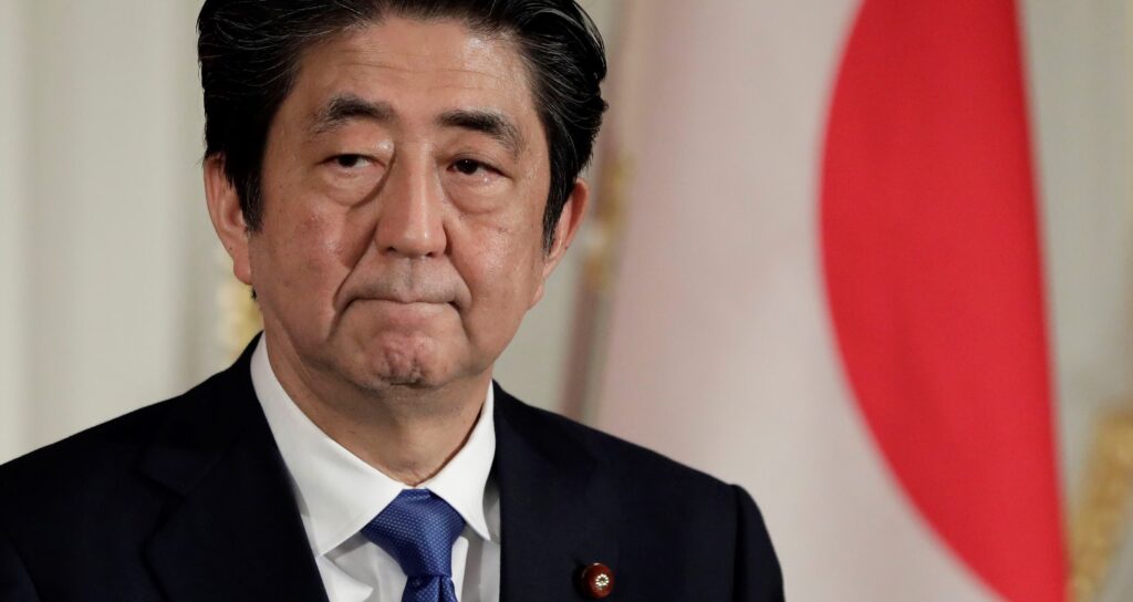 Τέλος εποχής για την Ιαπωνία: Παραιτήθηκε ο Σίνζο Άμπε (Video) - Media