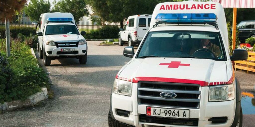 Τραγωδία στα ελληνοαλβανικά σύνορα: Νεκρό δεκάχρονο αγόρι – Παρασύρθηκε από ασθενοφόρο - Media