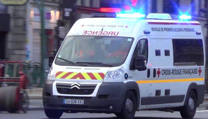 Απίστευτο: Μαχαίρωσε στο μάτι φύλακα μπαρ επειδή δεν τον άφησε να μπει χωρίς μάσκα! - Media