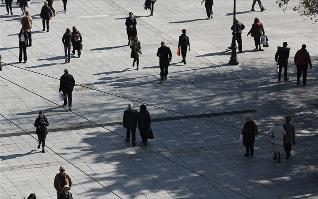 ΟΑΕΔ: Ραγδαία αύξηση των ανέργων μέσα σε ένα μήνα - Μεγαλύτερο ποσοστό γυναικών στην λίστα - Media