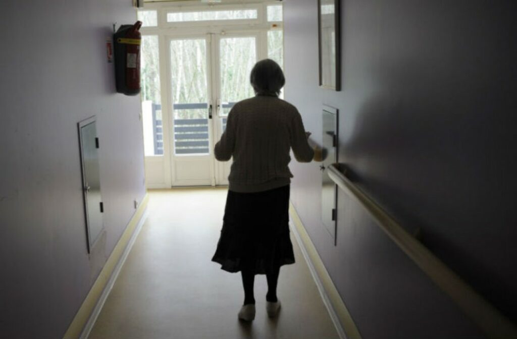 Κορωνοϊός – Λαμία: «Υγειονομική βόμβα» με 50 κρούσματα το γηροκομείο - Εισαγγελική παρέμβαση - Media