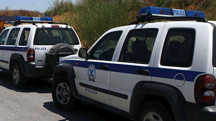 Ποινική δίωξη για κακούργημα στον έναν από τους τρεις συλληφθέντες για τα εκρηκτικά στο Κουκάκι - Media