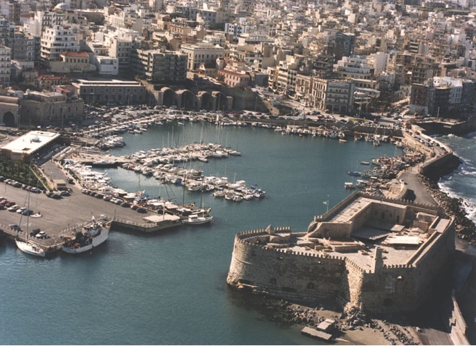 Κορωνοϊός: Περιοριστικά μέτρα λόγω πανδημίας στο Ηράκλειο της Κρήτης - Μάσκες παντού - Media