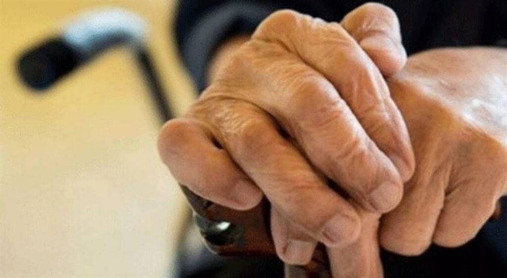 Καταγγελία ΠΟΕΔΗΝ: Κανένα μέτρο προστασίας για τον κορωνοϊό στις ιδιωτικές μονάδες φροντίδας ηλικιωμένων - Media