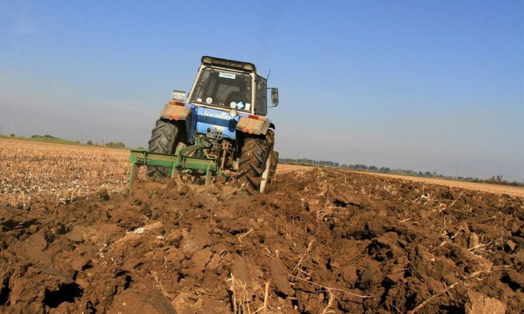 ΕΛΓΑ : Αποζημιώσεις 67 εκατ. ευρώ σε 57.056 αγρότες - Media