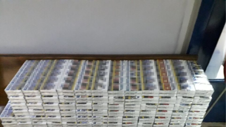 Ιωάννινα: Αλλοδαποί θα πωλούσαν 1.000 λαθραία πακέτα τσιγάρων - Media