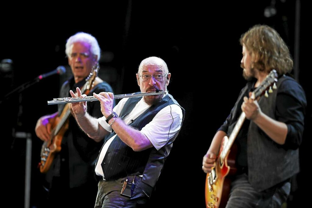 Ακύρωσαν οι Jethro Tull τη συναυλία στην «Τεχνόπολη» - «Η κατάσταση στην Ελλάδα γίνεται λίγο ανησυχητική» (Video) - Media