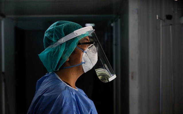 Κορωνοϊός: Έχει μεταλλαχθεί ο ιός;  – Πότε επιτυγχάνεται «ανοσία της αγέλης»  - Media