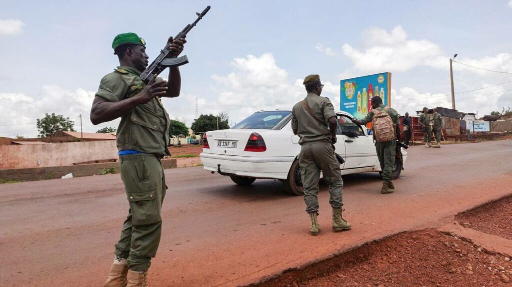 Γκοϊτά: Εγώ ο επικεφαλής της στρατιωτικής χούντας στο Μάλι - Media