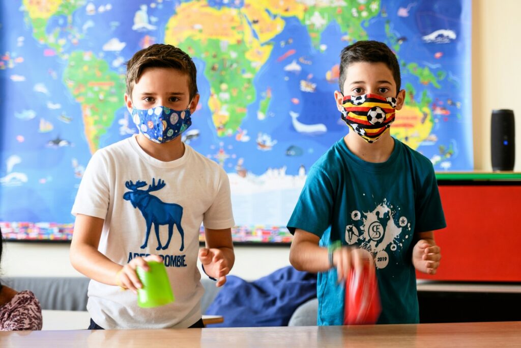 ΚΕΔΕ: Άρχισαν οι διαδικασίες για τις μάσκες στα σχολεία, αλλά υπαρκτός ο κίνδυνος καθυστερήσεων - Media
