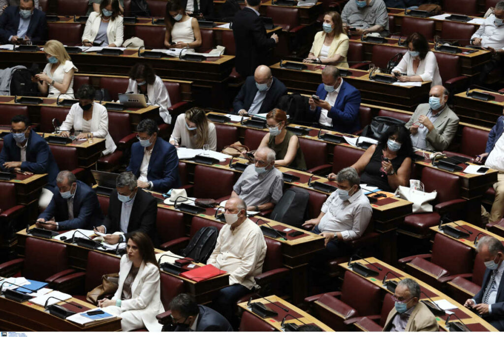 Βουλή: Σήμερα η ψηφοφορία για τις συμφωνίες με Ιταλία και Αίγυπτο για τις ΑΟΖ - Media
