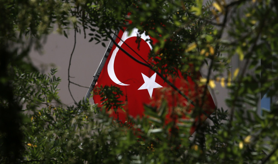 Πανηγυρίζει η τουρκική πρεσβεία στην Αθήνα για τη φιλοτουρκική στάση της Γερμανίας - Media