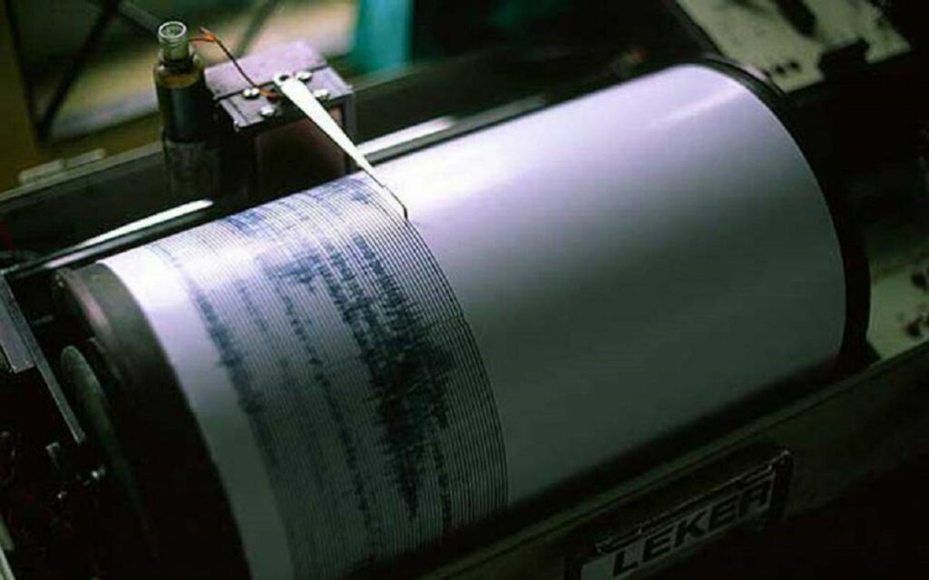 Ινδονησία: Δύο σεισμικές δονήσεις 6,8 και 6,9 Ρίχτερ στη νότια Σουμάτρα - Media