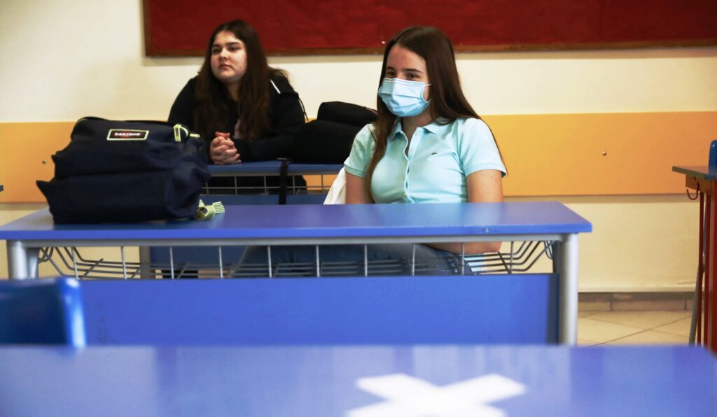 Δήμος Χαλανδρίου: Δωρεάν μάσκες για μαθητές και εκπαιδευτικούς - Media