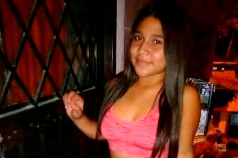 Πυροβόλησαν και σκότωσαν 15χρονη ενώ γιόρταζε τα γενέθλιά της (Photos) - Media