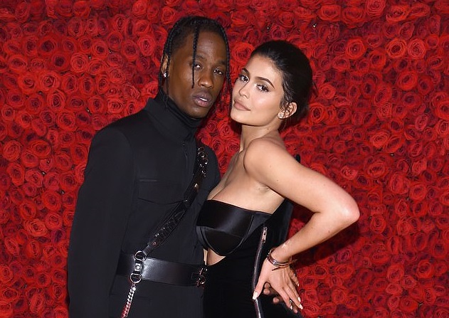 Κάιλι Τζένερ: Μπορεί να τα ξαναβρώ με τον πρώην μου για να αποκτήσουμε κι άλλο παιδί - Media