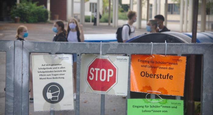 Χάος με την άρση της υποχρεωτικής χρήσης μάσκας στα γερμανικά σχολεία - Αυξάνονται τα κρούσματα - Media